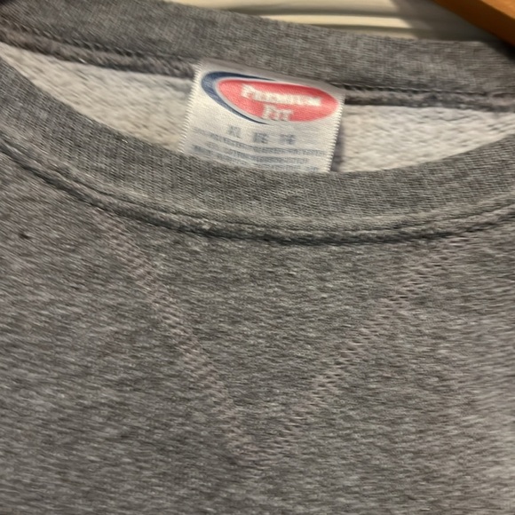 Vintage Handmade Upcycled Patchwork Quilt Western Crewneck Gray Sweatshirt - Picture 6 of 7